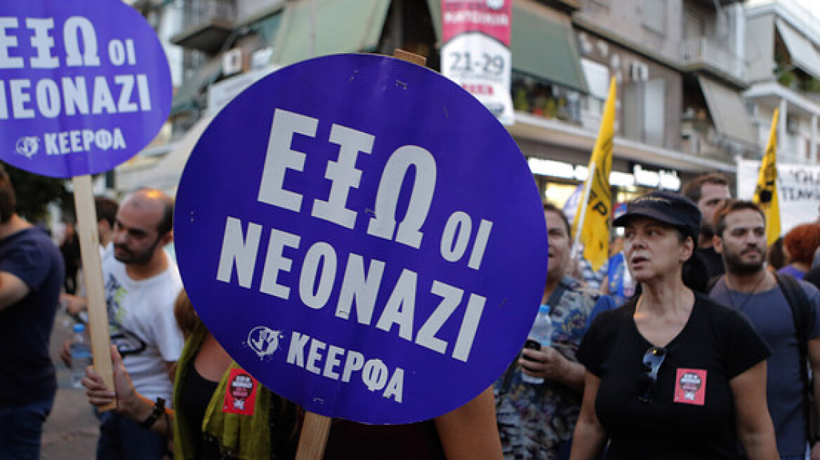 WSJ: «Κρυφή ευλογία» για την ελληνική κυβέρνηση το κύμα πολιτικής βίας